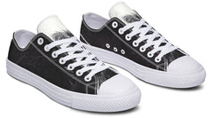 Scratched Feet Low Top